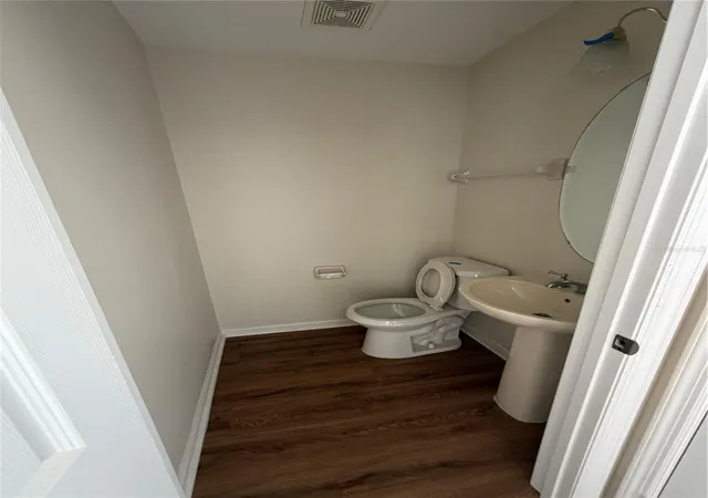 Photo 4 of Sale Pending at 3419 Santa Monica Dr, Orlando, FL 32822 | MLS# TB8537035 | Listing updated on 2026-08-10
