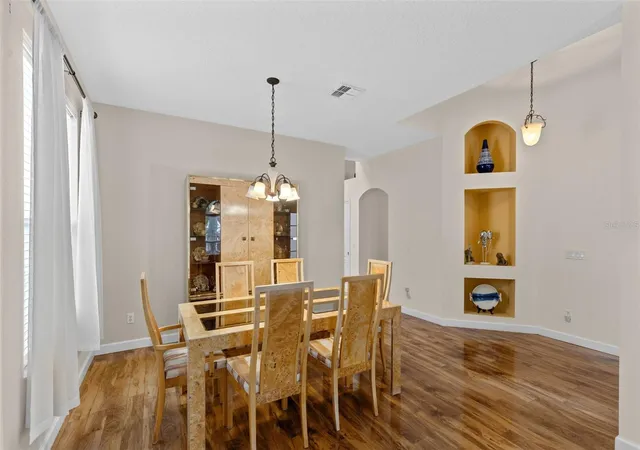 Photo 5 of Sale Pending at 2250 Oakington St, Winter Garden, FL 34787 | MLS# O6431897 | Listing updated on 2026-08-13