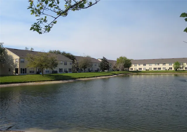 49th image of 2806 Club Cortile Cir #B, Kissimmee, FL 34746 | MLS# O6431898