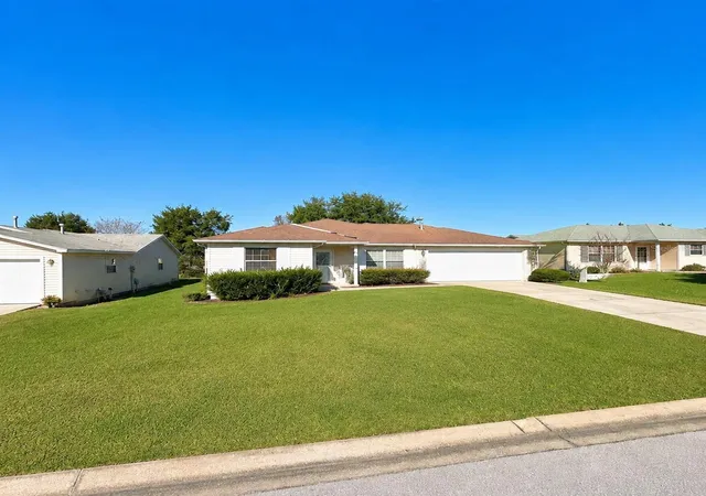 Photo 1 of Single family home for sale at 9533 Se 168th Maplesong Ln, The Villages, FL 32162 | MLS# OM729995 | Listing updated on 2026-09-22