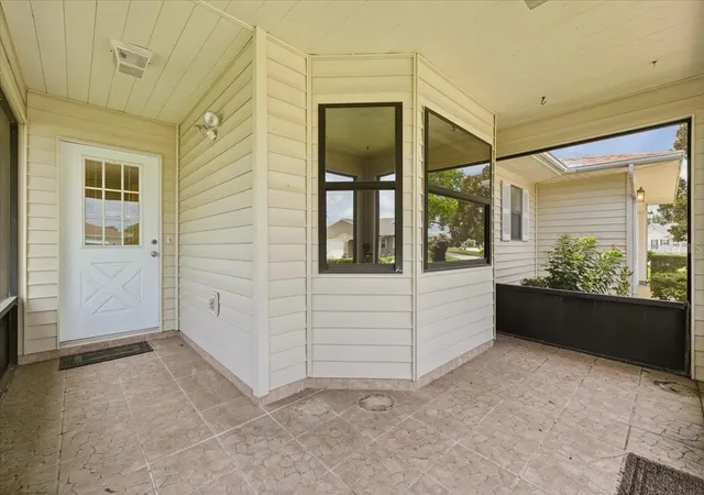 Photo 2 of Single family home for sale at 3741 Innisbrook Dr, Lakeland, FL 33810 | MLS# L4964128 | Listing updated on 2026-10-17