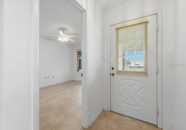 Photo 3 of Single family home for sale at 3741 Innisbrook Dr, Lakeland, FL 33810 | MLS# L4964128 | Listing updated on 2026-10-17