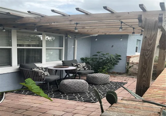 Photo 4 of Single family home for sale at 180 Beechwood Ln, Palm Coast, FL 32137 | MLS# O6431909 | Listing updated on 2026-08-28