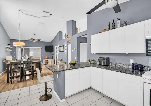 4th image of 3067 Pointer Dr, Palm Harbor, FL 34683 | MLS# TB8537055