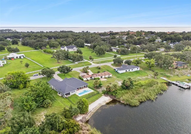 Photo 2 of Single family home for sale at 17561 County Rd 455, Montverde, FL 34756 | MLS# G5116224 | Listing updated on 2026-09-29