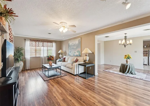 Photo 3 of Single family home for sale at 17561 County Rd 455, Montverde, FL 34756 | MLS# G5116224 | Listing updated on 2026-09-29