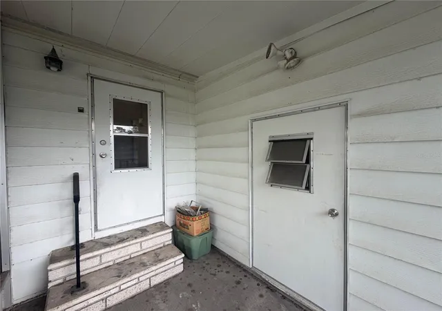 2nd image of 8017 Fairlane Ave, Brooksville, FL 34613 | MLS# TB8537056