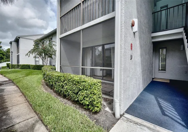 3rd image of 1716 Pine Ridge Rd #F1, Sanford, FL 32773 | MLS# O6431918