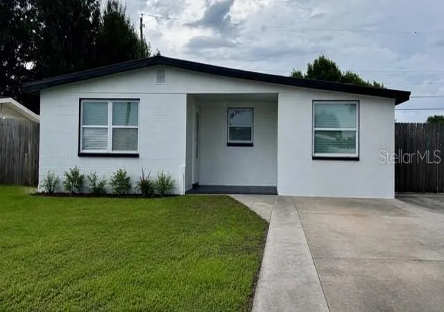 Photo 2 of Multi family home for sale at 4533 W Fern St, Tampa, FL 33614 | MLS# TB8537058 | Listing updated on 2026-10-07