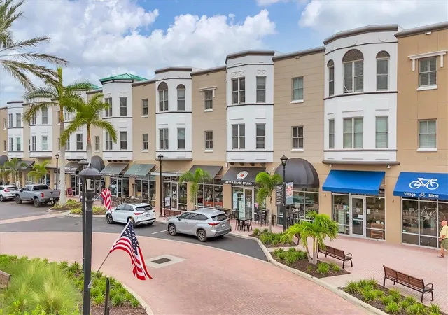 Photo 2 of Condo for sale at 8111 Lakewood Main St #306, Lakewood Ranch, FL 34202 | MLS# A4702425 | Listing updated on 2026-08-08