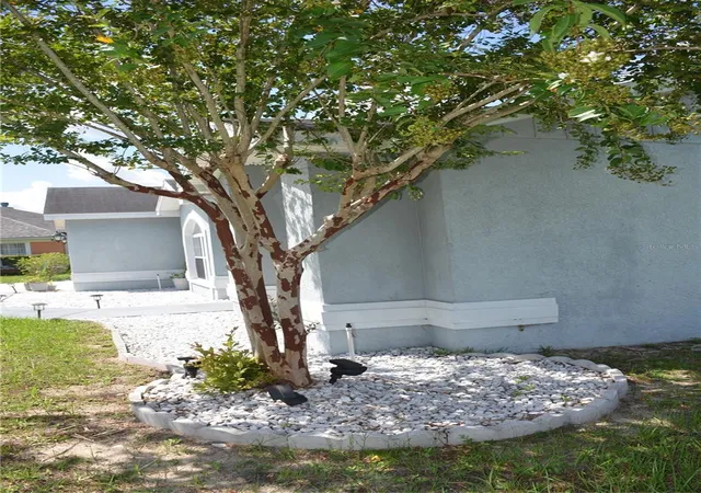 Photo 3 of Single family home for sale at 9916 SW 56th Avenue, Ocala, FL 34476 | MLS# OM729999 | Listing updated on 2026-08-13