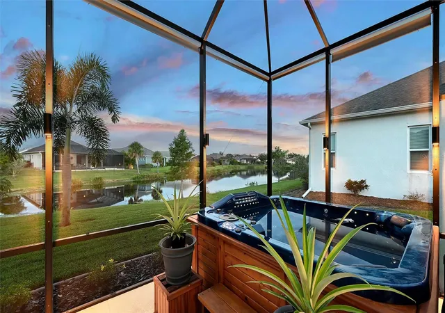 Photo 4 of Single family home for sale at 13667 Old Crk Ct, Parrish, FL 34219 | MLS# A4702427 | Listing updated on 2026-10-09