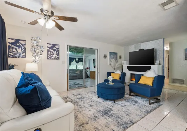 Photo 3 of Single family home for sale at 1912 Saxon Blvd, Deltona, FL 32725 | MLS# O6431926 | Listing updated on 2026-10-09