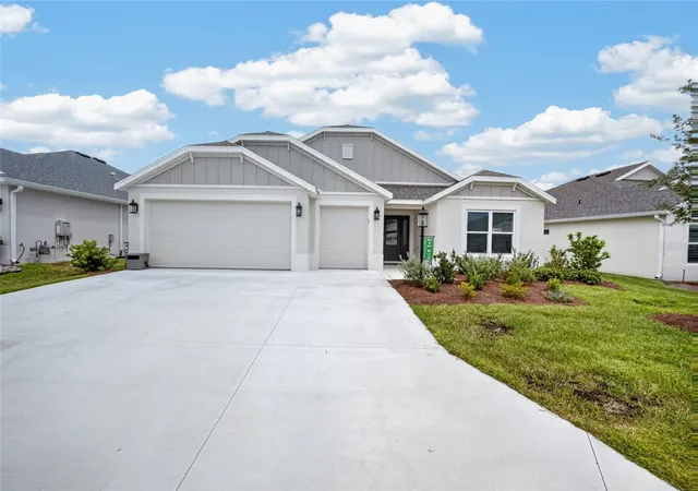 Photo 2 of Single family home for sale at 1600 Littleton Ln, The Villages, FL 34762 | MLS# G5116227 | Listing updated on 2026-09-29
