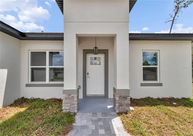 Photo 5 of Single family home for sale at 15751 SW 40th Terrace, Ocala, FL 34473 | MLS# OM730002 | Listing updated on 2026-09-02