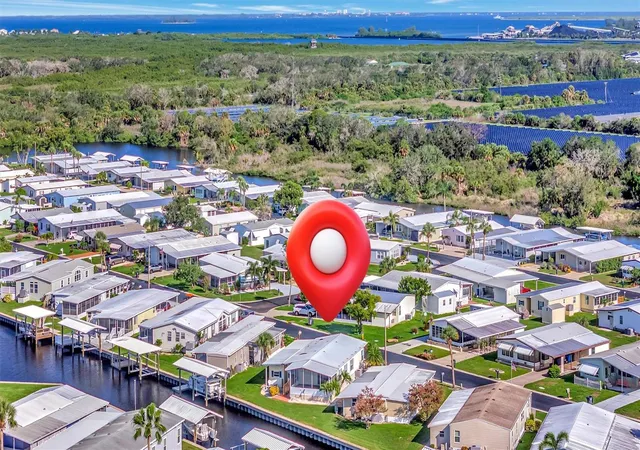 73rd image of 138 S Saint Thomas Cir, Apollo Beach, FL 33572 | MLS# TB8537078