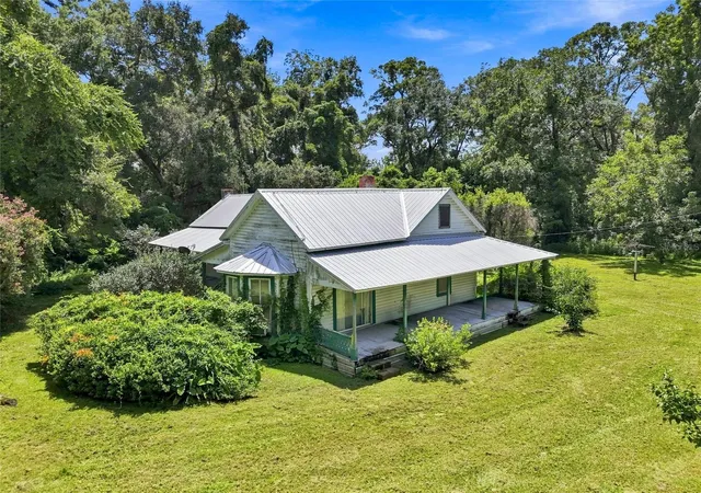 Photo 3 of Single family home for sale at 459 Sw Bigfoot Ct, Fort White, FL 32038 | MLS# GC542578 | Listing updated on 2026-10-21