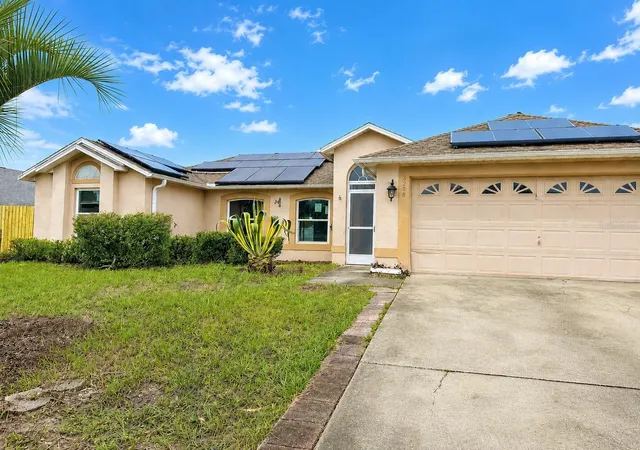 Photo 1 of Single family home for sale at 3208 Kings Ridge Ter, Deltona, FL 32725 | MLS# V4950625 | Listing updated on 2026-10-02