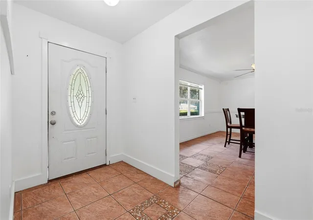Photo 3 of Single family home for sale at 3145 Nw 48th Place, Gainesville, FL 32605 | MLS# GC542587 | Listing updated on 2026-09-05