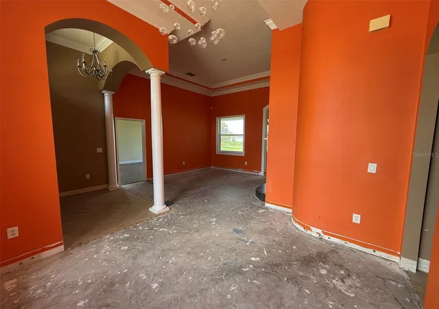 Photo 4 of Single family home for sale at 4045 Hanging Moss Loop, Spring Hill, FL 34609 | MLS# W7888402 | Listing updated on 2026-10-20