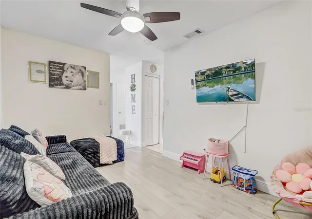 5th image of 8691 Contoura Dr, Orlando, FL 32810 | MLS# O6431970