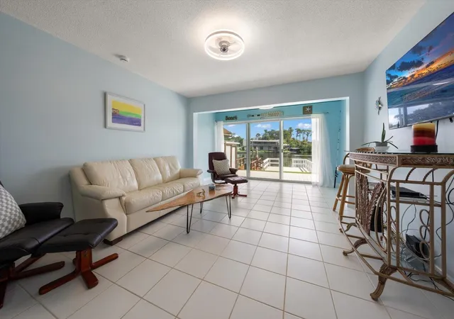 Listing Photo 5 - Condo for sale in building located at 599 Westwinds Dr, PALM HARBOR, FL 34683 - Unit #9