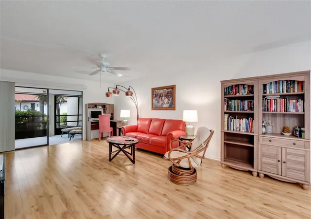 5th image of 5400 34Th St W #B16, Bradenton, FL 34210 | MLS# A4702437