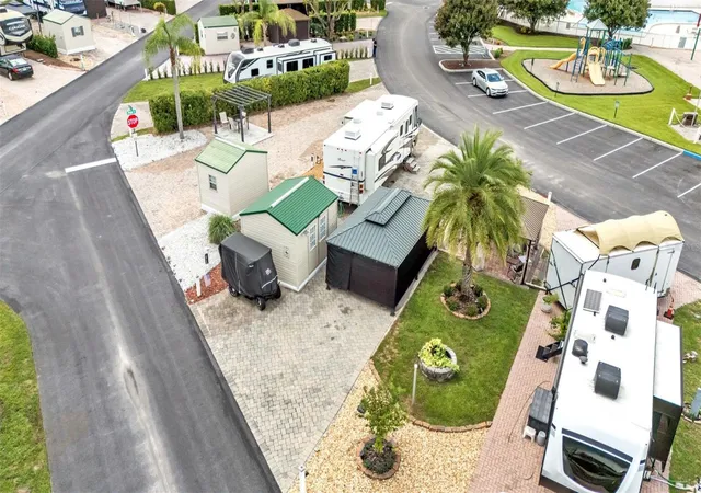Photo 4 of Land for sale at 16414 Bay St, Clermont, FL 34714 | MLS# L4964135 | Listing updated on 2026-08-09