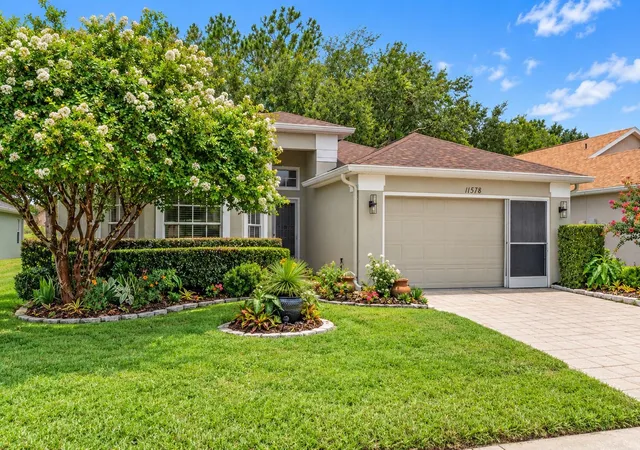 Photo 1 of Single family home for sale at 11578 New Hvn Dr, Spring Hill, FL 34609 | MLS# TB8537117 | Listing updated on 2026-10-08