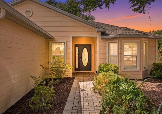 Single family home for sale at 8034 SW 81st Loop, OCALA, FL 34476 | MLS# OM730015