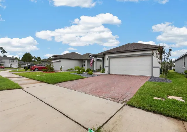 Photo 3 of Single family home for sale at 209 Links Ter Blvd, Daytona Beach, FL 32124 | MLS# FC320548 | Listing updated on 2026-08-09