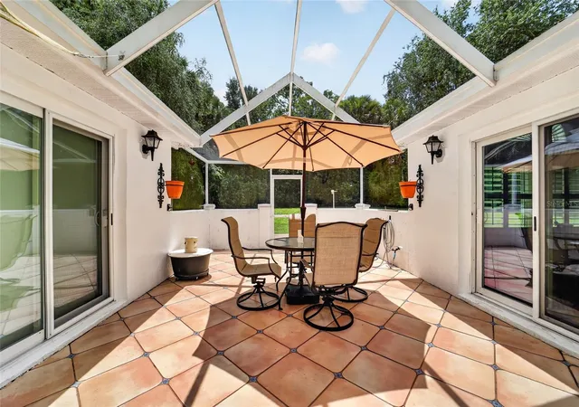 Photo 3 of Single family home for sale at 7121 SW 113th Loop, Ocala, FL 34476 | MLS# OM730017 | Listing updated on 2026-08-11