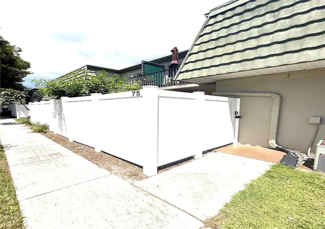 2nd image of 1799 N Highland Ave #75, Clearwater, FL 33755 | MLS# TB8537131
