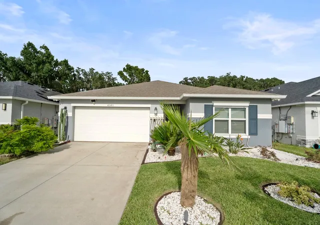 Photo 2 of Single family home for sale at 4521 Casablanca Ave, Kissimmee, FL 34746 | MLS# S5155291 | Listing updated on 2026-10-02