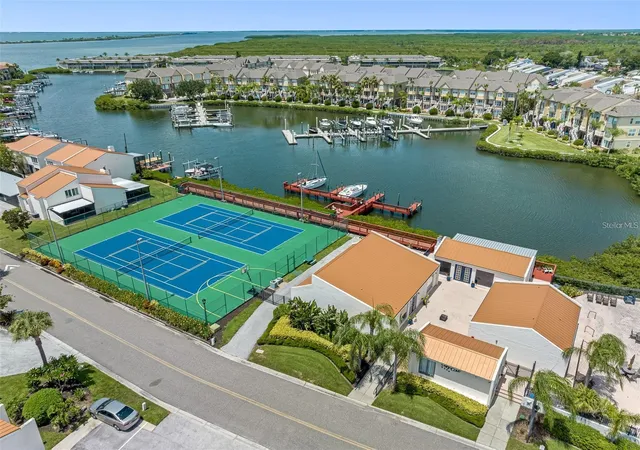 38th image of 8720 Cove Ct, Tampa, FL 33615 | MLS# TB8537136