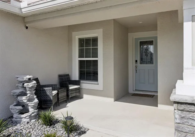 Photo 2 of Single family home for sale at 925 Lochland Loop, Bartow, FL 33830 | MLS# L4964142 | Listing updated on 2026-10-06