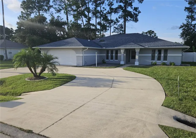 Photo 2 of Single family home for sale at 3 Point Pleasant Dr, Palm Coast, FL 32164 | MLS# FC320549 | Listing updated on 2026-10-08