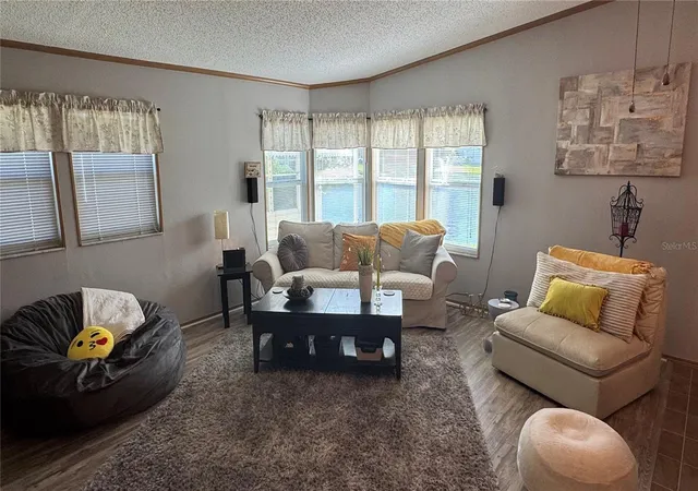 Photo 4 of Manufactured home for sale at 1001 Starkey Rd #723, Largo, FL 33771 | MLS# TB8537140 | Listing updated on 2026-08-25