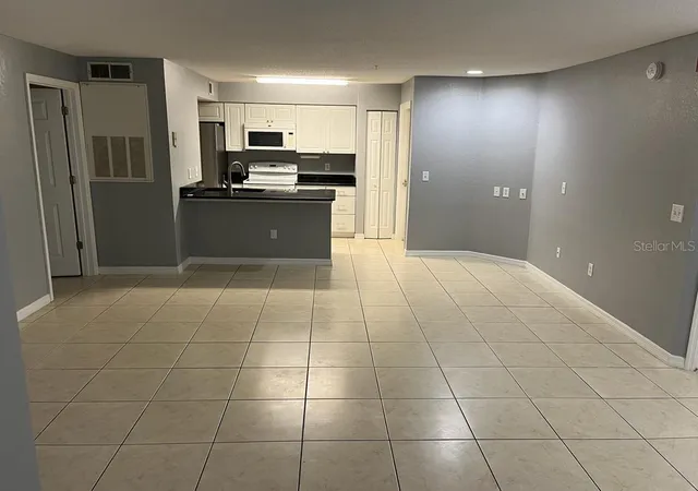 3rd image of 2207 Antigua Pl, KISSIMMEE, FL 34741