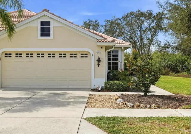 Photo 3 of House for sale at 4693 Whispering Oaks Dr, North Port, FL 34287 | MLS# C7529385 | Listing updated on 2026-09-29