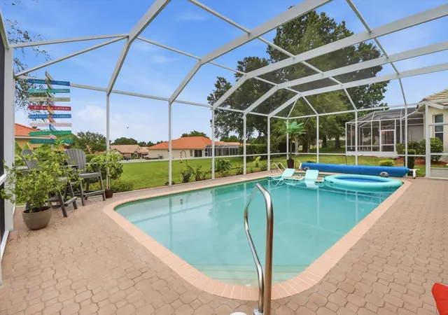 Photo 3 of Single family home for sale at 1096 W Diamond Shore Loop, Hernando, FL 34442 | MLS# OM730028 | Listing updated on 2026-09-14