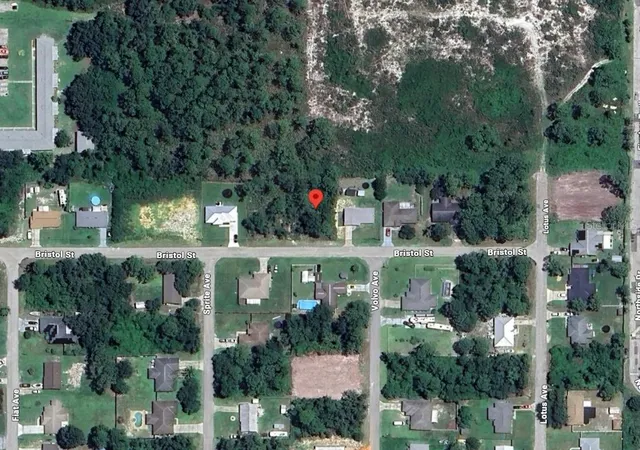 3rd image of 3108 Bristol St, Sebring, FL 33872 | MLS# A4702473