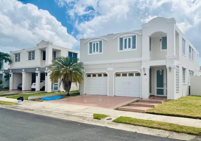 Photo 1 of Single family home for sale at Plaza De Las Fuentes, Toa Alta, PR 00953 | MLS# PR9123285 | Listing updated on 2026-08-10