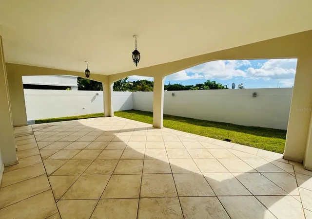 Photo 3 of Single family home for sale at Plaza De Las Fuentes, Toa Alta, PR 00953 | MLS# PR9123285 | Listing updated on 2026-08-10