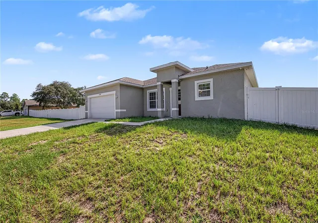 Photo 3 of Single family home for sale at 17199 Sw 43rd Court, Ocala, FL 34473 | MLS# TB8537184 | Listing updated on 2026-08-09