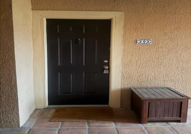 2nd image of 5572 Metrowest Blvd #203, Orlando, FL 32811 | MLS# O6432022