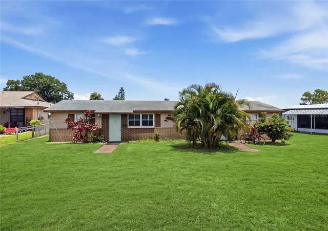 1st image of 703 2nd Ave Nw #B, Ruskin, FL 33570 | MLS# TB8537190