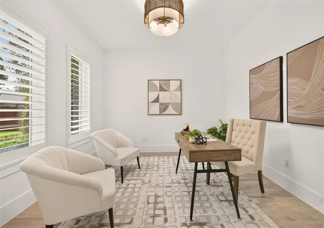 Photo 4 of Single family home for sale at 2343 Versailles Ave, Winter Park, FL 32789 | MLS# O6432029 | Listing updated on 2026-10-08
