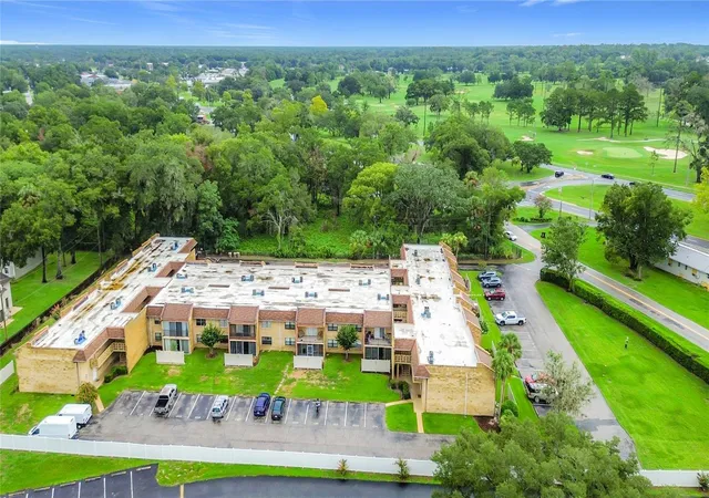 2nd image of 2837 Ne 3Rd St, OCALA, FL 34470