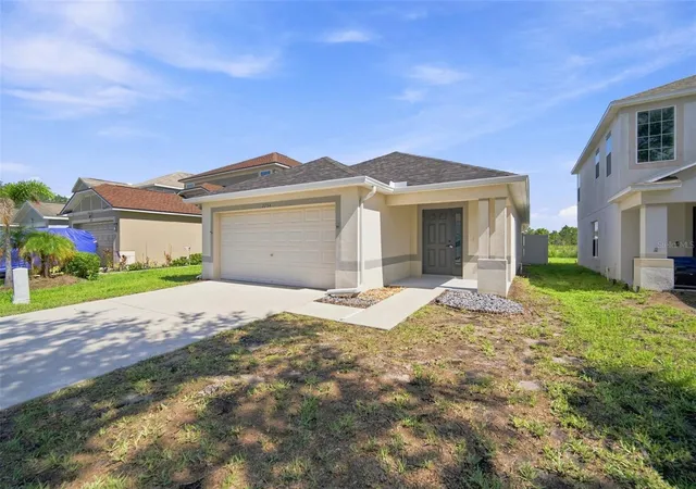 3rd image of 7254 Lumber Port Dr, Ruskin, FL 33573 | MLS# TB8537207